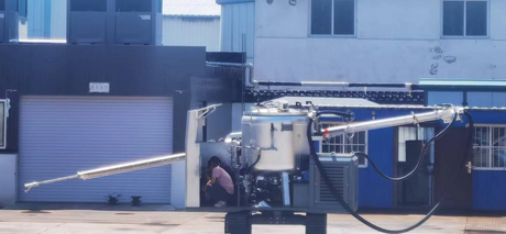 SM08A Tracked Self-Propelled Hot Spray Repair Machine - Innovake